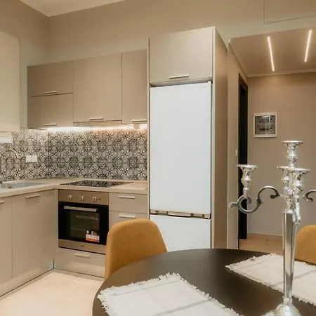 Satus Finem Egnatia'S Luxury Suite Thessaloniki Exterior photo